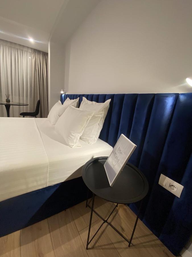 Living Studio Apartments Тирана Экстерьер фото
